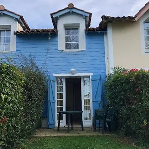 Hébergement de vacances Le Hameau Du